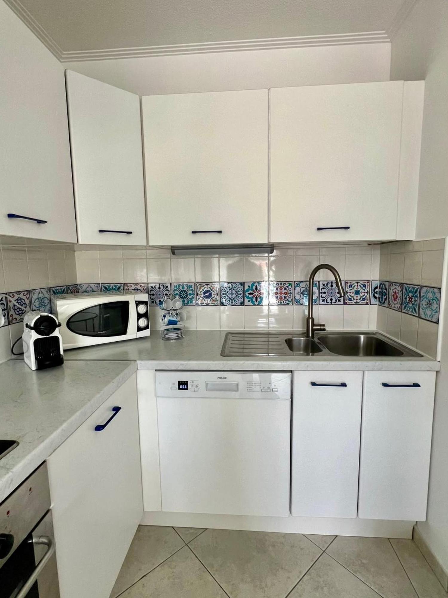 Risso - One Bedroom With Pool, Newly Renovated In Spring 2024 Nice Exterior foto